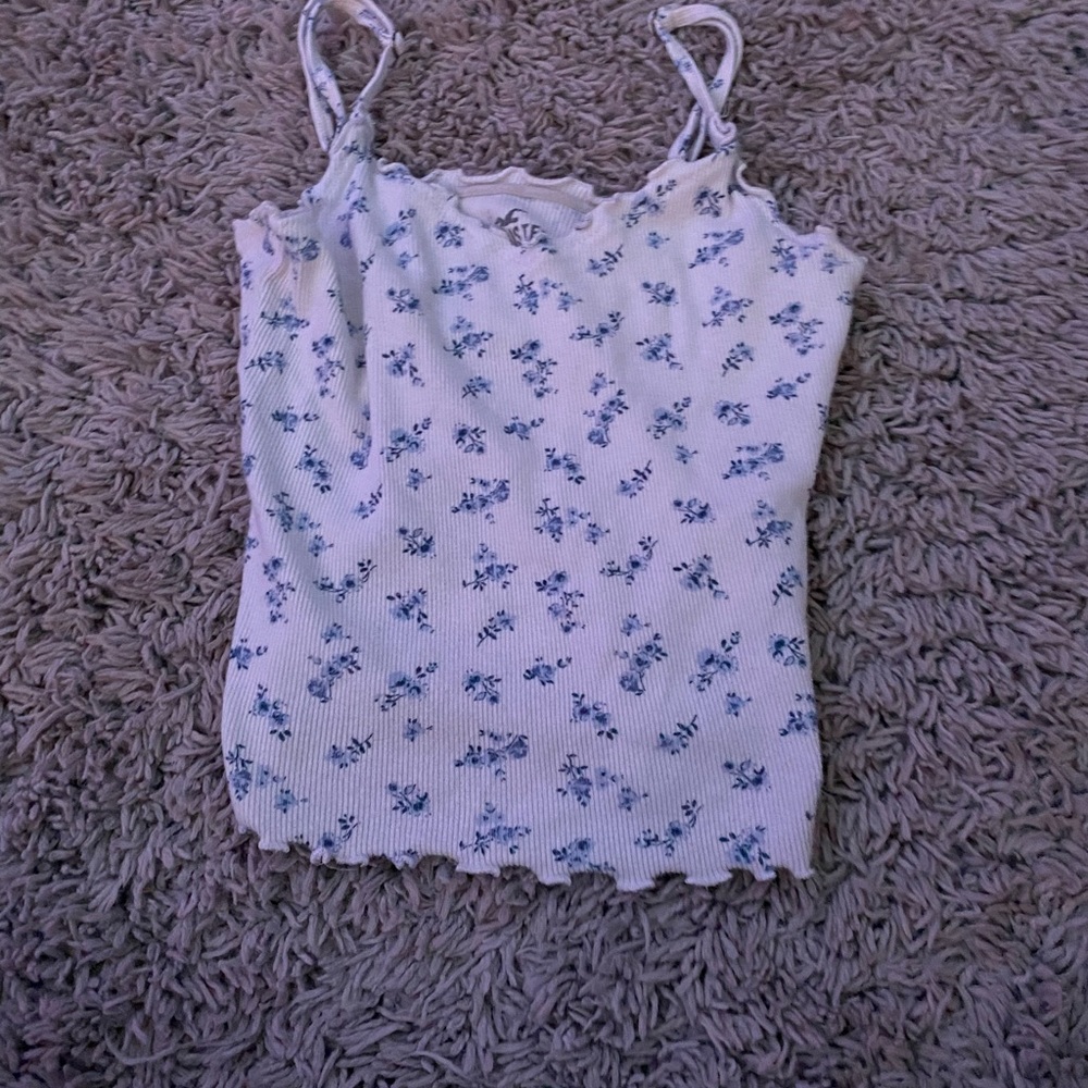 Hollister halter tank top xs.